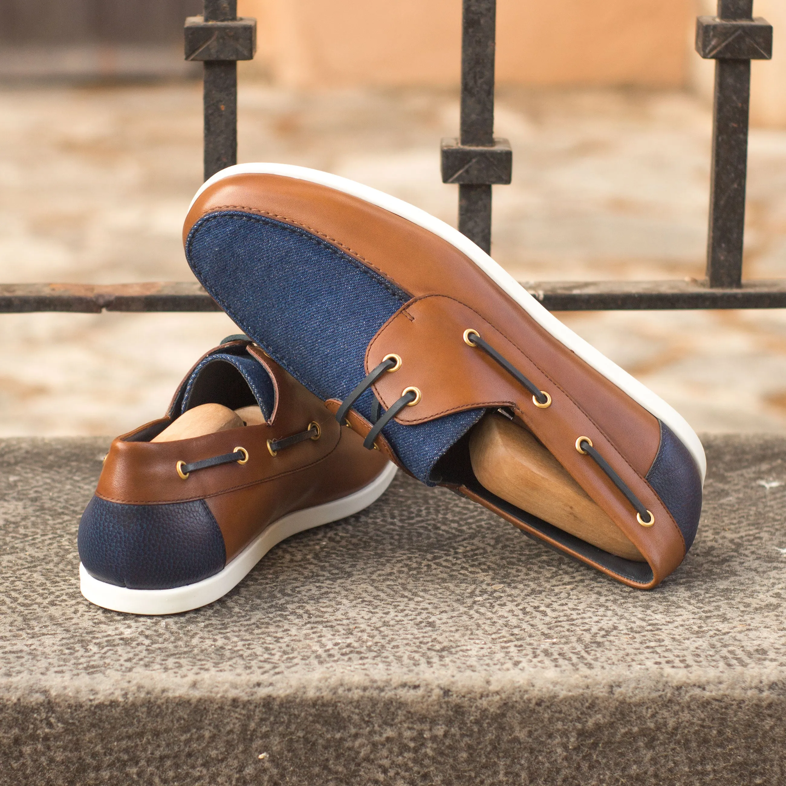 DapperFam Nauticus in Jeans / Med Brown / Navy Men's Sartorial & Italian Full Grain Leather Boat Shoe